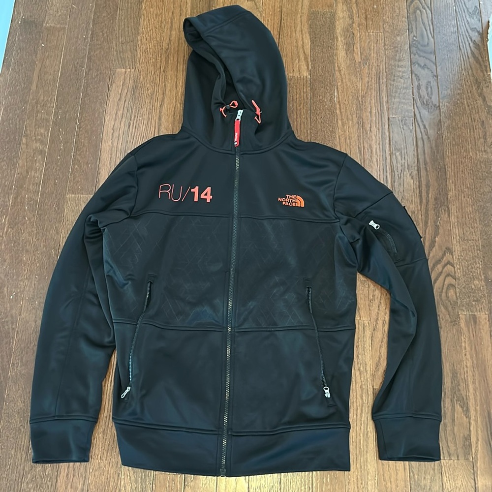 North face, black sweatshirt, zip up, Russia 2014 Olympics
